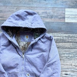 🏔 Carhartt Jacket